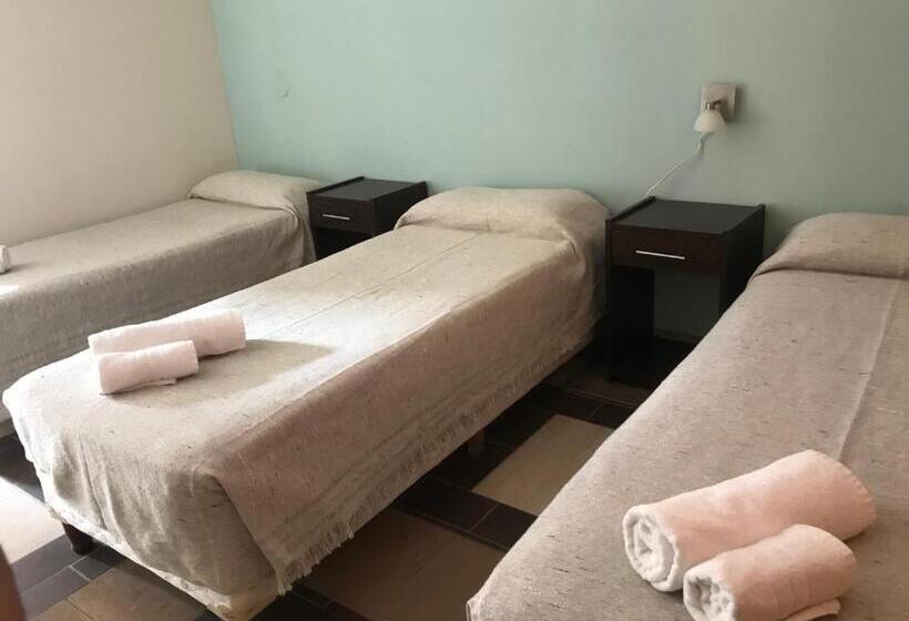 标准三人间, Folk Suites