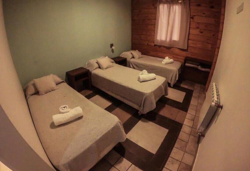 标准三人间, Folk Suites