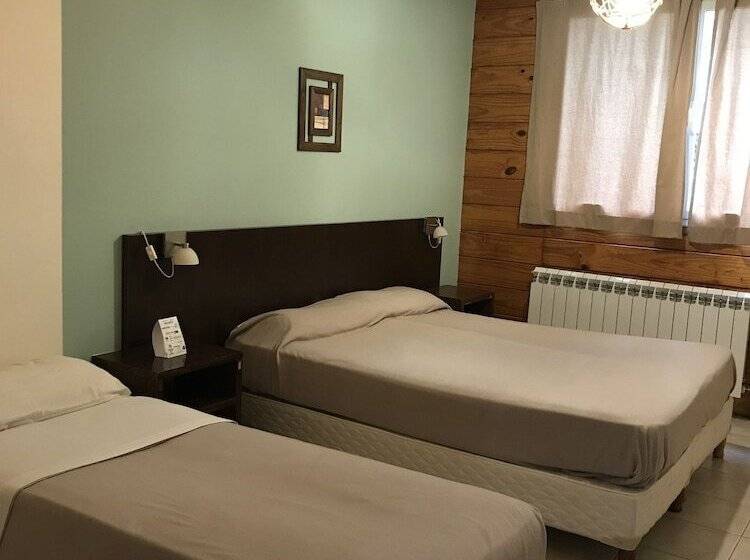 高级三人间, Folk Suites