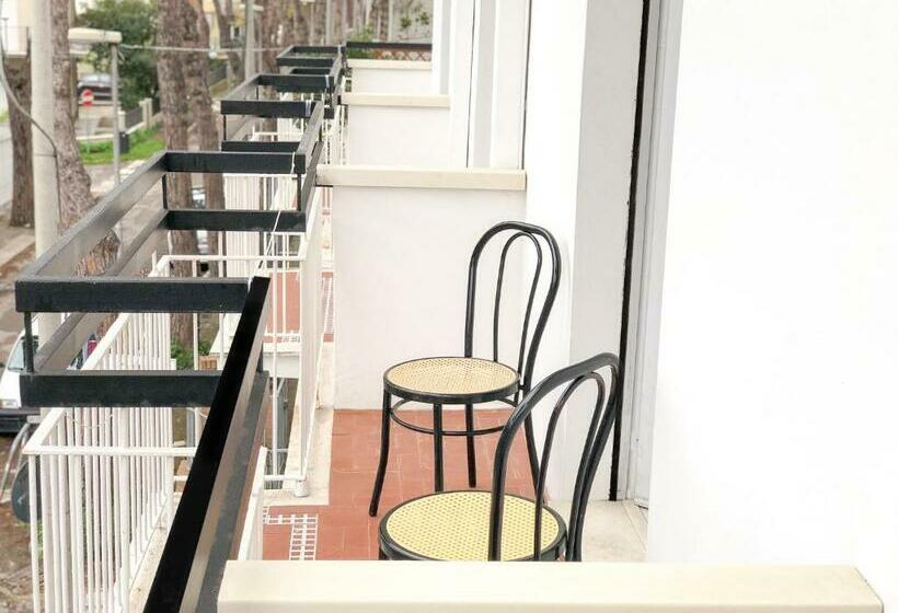 スタンダード4人部屋, Alba B&b