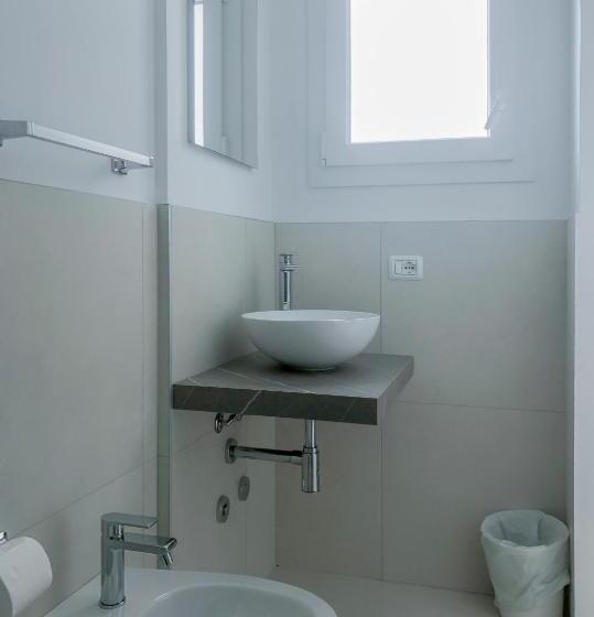 スタンダードルーム, Alba B&b