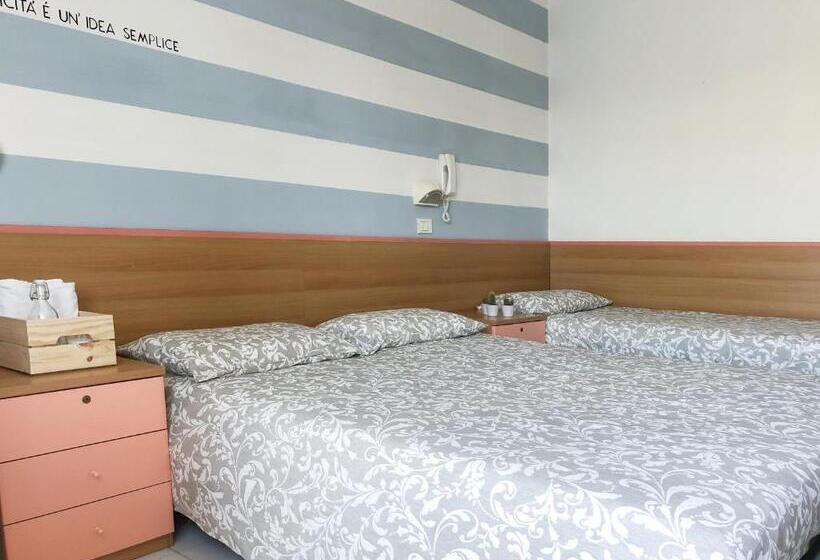 スタンダードトリプルルーム, Alba B&b