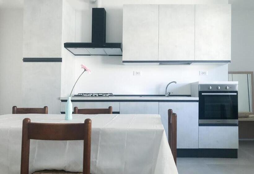 1階の1ベッドルームアパートメント, Alba B&b