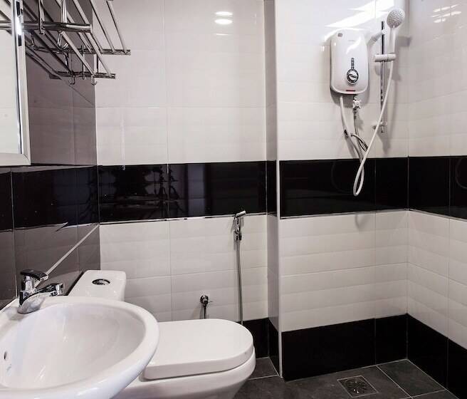 غرفة ديلوكس, Insuna