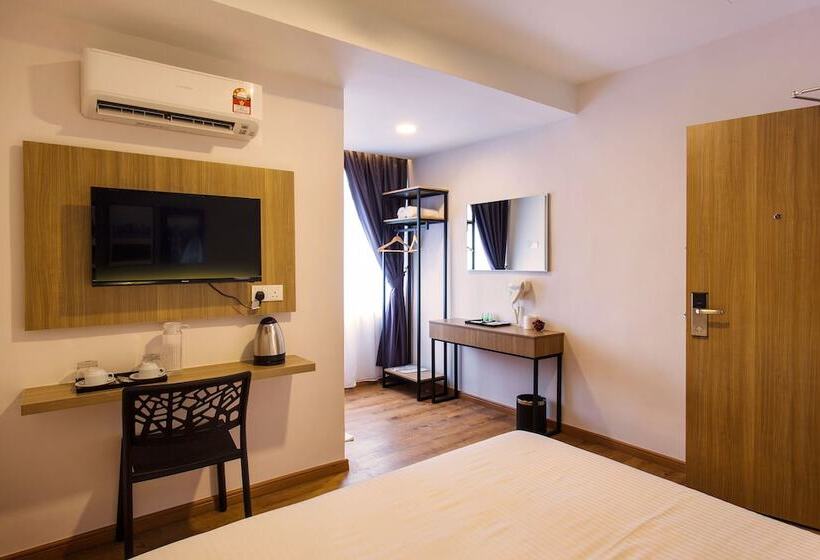 디럭스 룸, Insuna