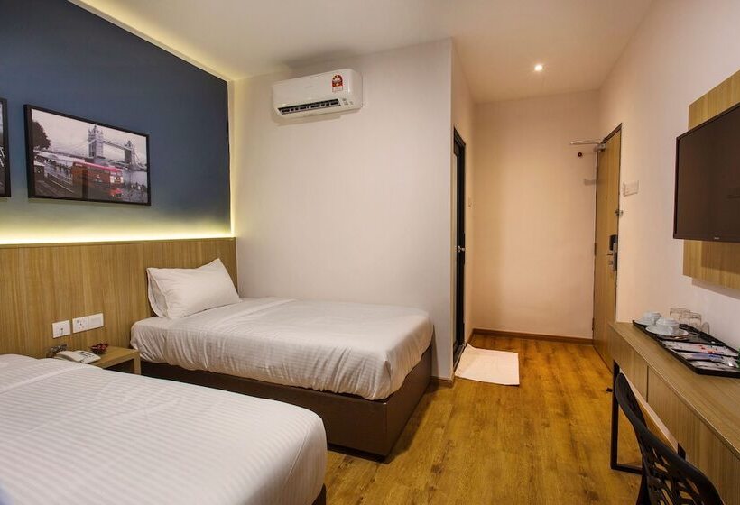 스탠다드 트리플 룸, Insuna