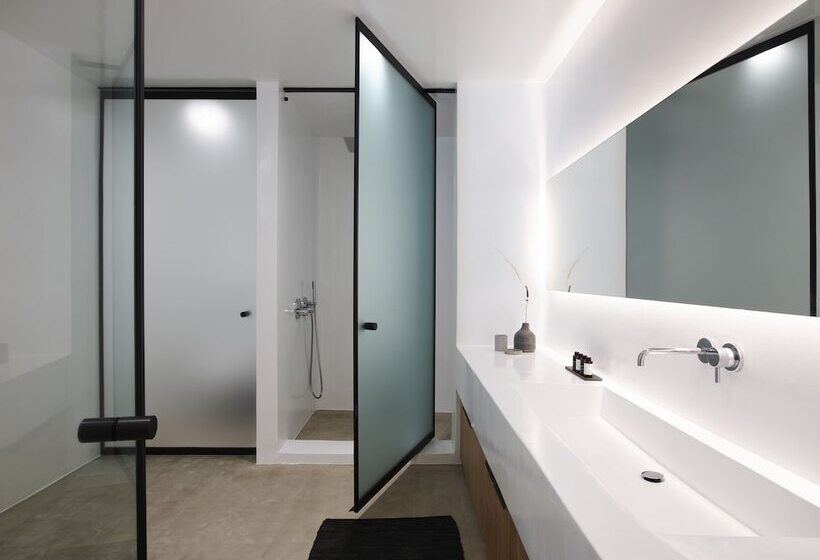 سوئیت مستر با چشمانداز, Melidonia Suites