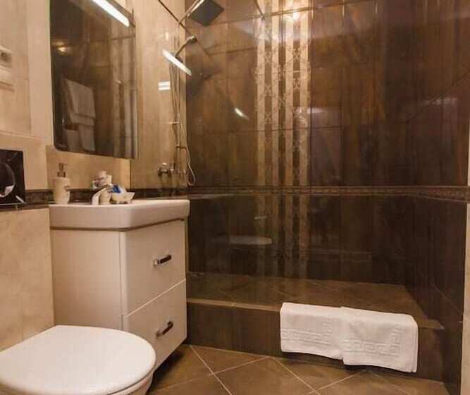 חדר סטנדרט, Teta Kropotkin