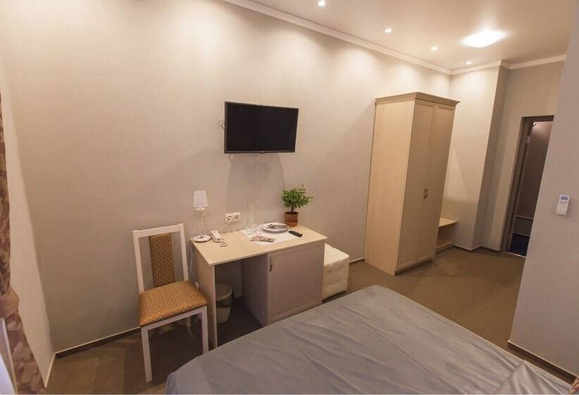 חדר סטנדרט, Teta Kropotkin