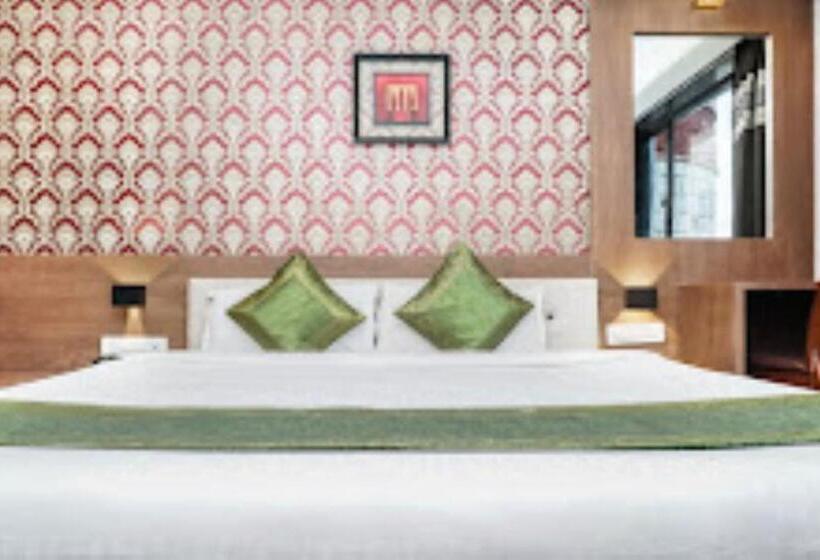 Quarto Deluxe, Shri Vitthal Mangalam ,satara