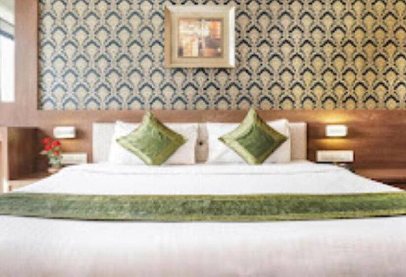 Quarto Deluxe, Shri Vitthal Mangalam ,satara