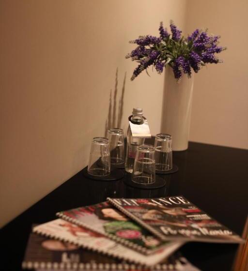 Четырехместный Номер Стандарт с Балконом, Supreme