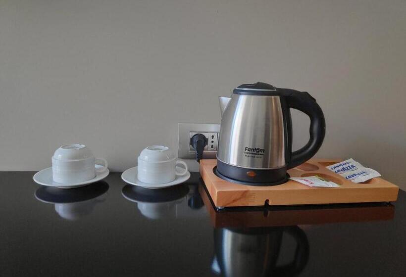 Номер Стандарт, Supreme