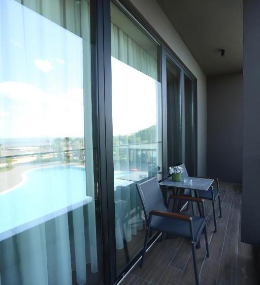 Люкс Deluxe Вид на Море, Supreme