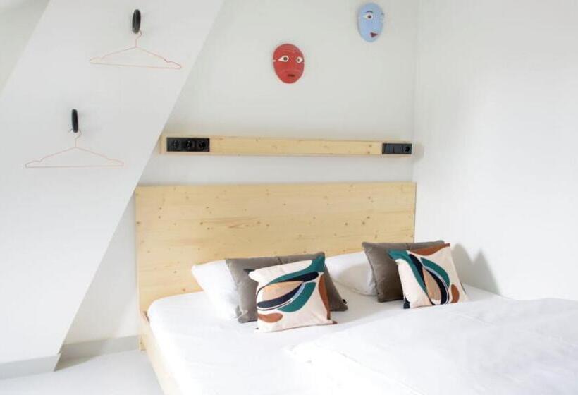 اتاق استاندارد, The Green Elephant Hostel & Spa