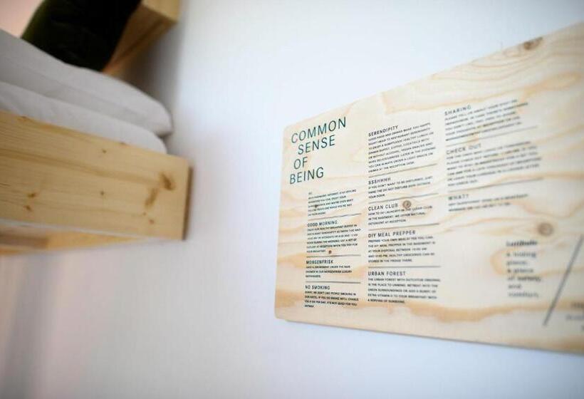 Семейный Номер, The Green Elephant Hostel & Spa