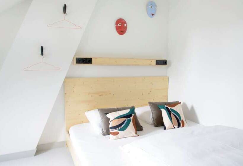 Номер Стандарт Совместная Ванная, The Green Elephant Hostel & Spa