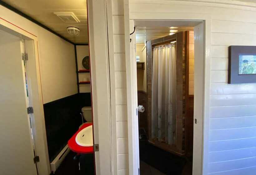 خانه 1 خوابه, Woodhouse Cottages And Ranch