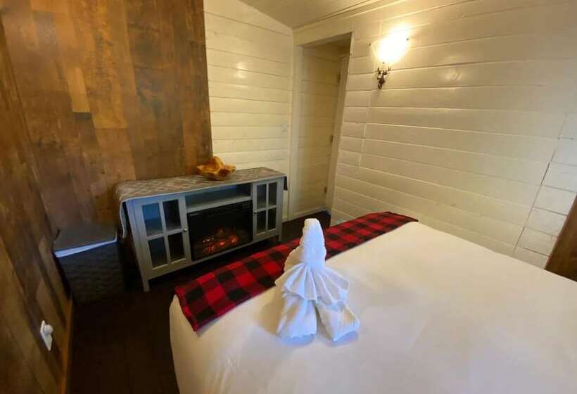 خانه 1 خوابه, Woodhouse Cottages And Ranch