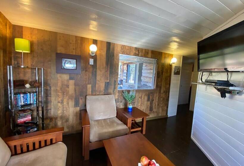 خانه 1 خوابه, Woodhouse Cottages And Ranch