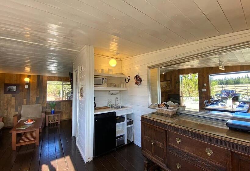 خانه 1 خوابه, Woodhouse Cottages And Ranch