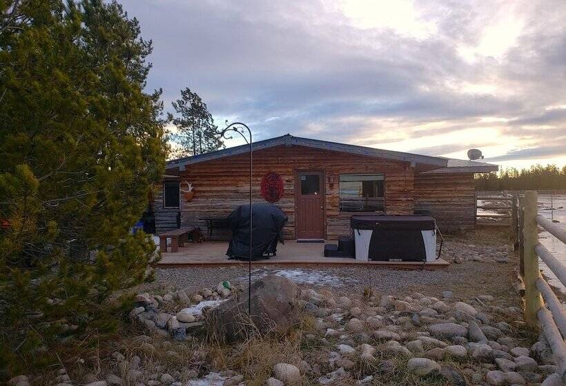 خانه 1 خوابه, Woodhouse Cottages And Ranch