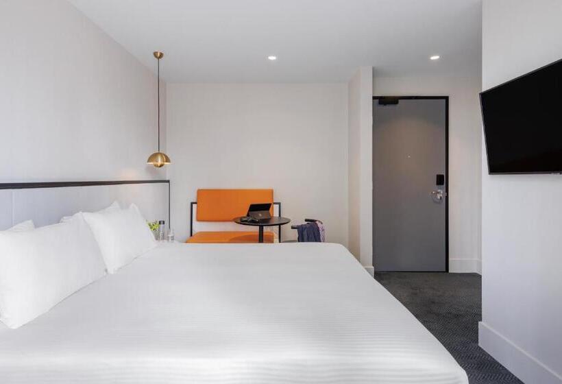 اتاق استاندارد با تخت بزرگ, Brady Hotels Jones Lane