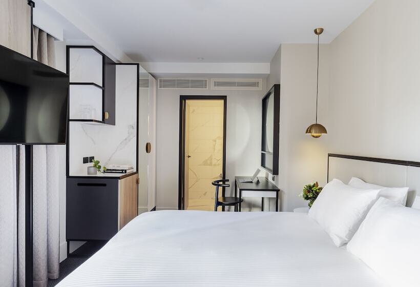 اتاق کلاس بیزنس, Brady Hotels Jones Lane