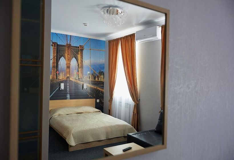 اتاق سوپریور, Dmitrovgrad