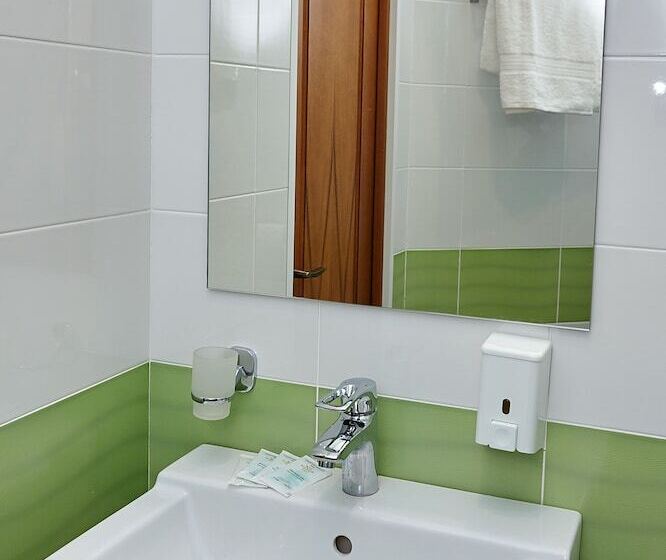 اتاق استاندارد, Dmitrovgrad