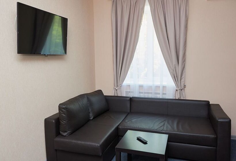 استودیوی سوپریور, Dmitrovgrad