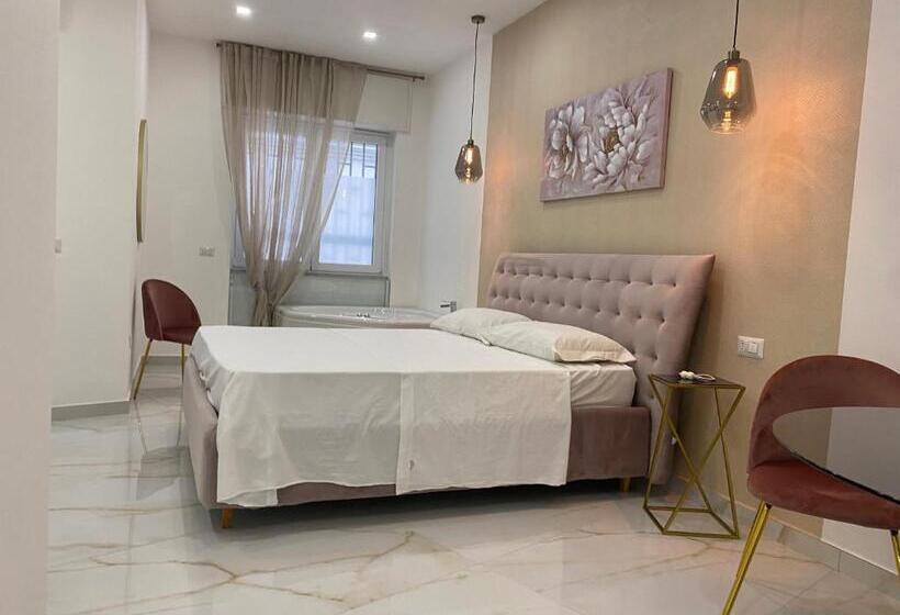 חדר סטנדרט עם מיטת קינג, Maison De Luxe