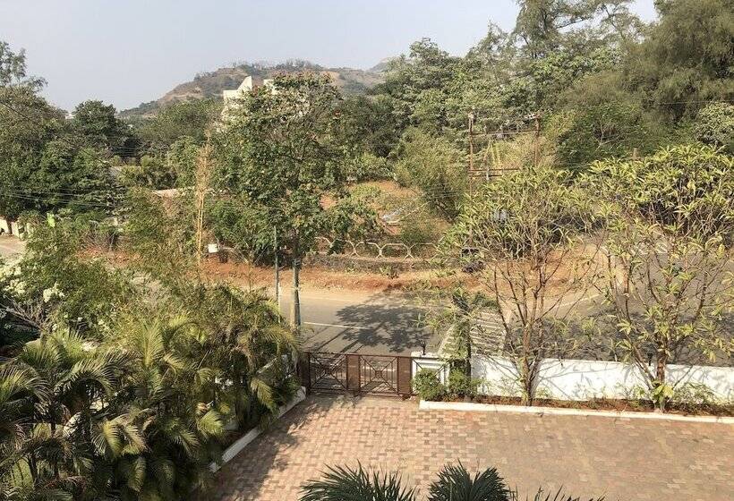 豪华两卧室公寓, Resort Silver Hills Lonavala