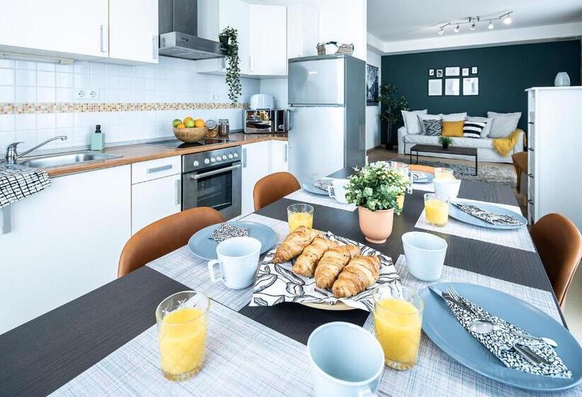 Sviitti 2 Makuuhuonetta, Vagabond Downtown