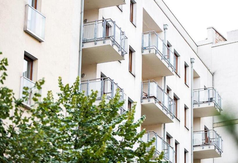 Sviitti 2 Makuuhuonetta, Vagabond Downtown