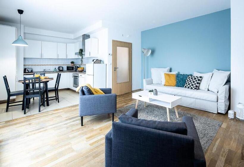 Sviitti 2 Makuuhuonetta, Vagabond Downtown