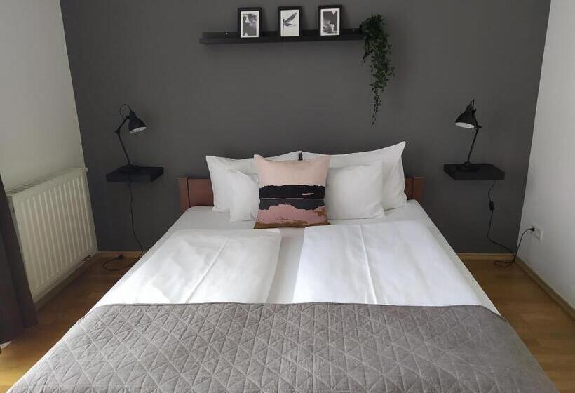 Sviitti 2 Makuuhuonetta, Vagabond Downtown