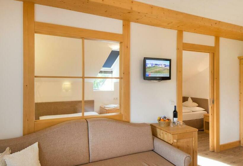 סוויטת 2 חדרי שינה, Krondlhof