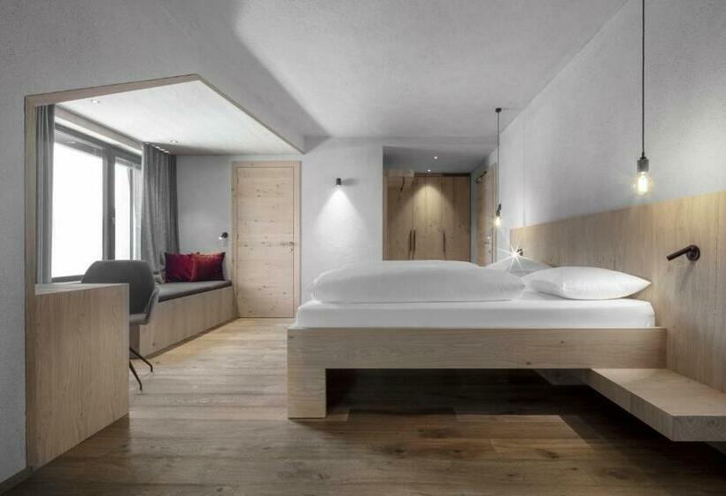 חדר דלוקס עם מרפסת, Krondlhof