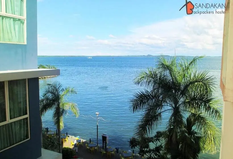 Perhehuone, Sandakan Backpackers Hostel