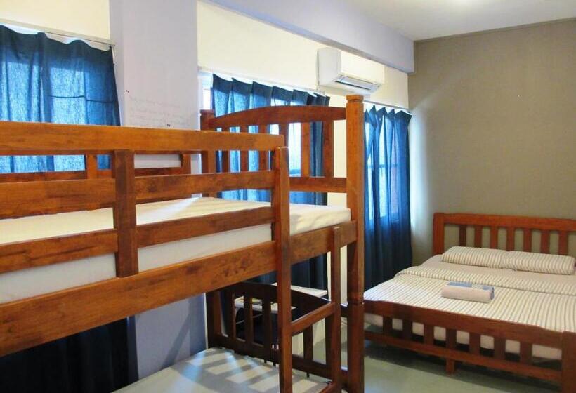 Семейный Номер, Sandakan Backpackers Hostel