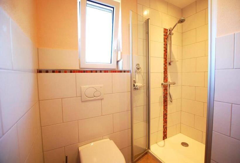 غرفة ديلوكس مزودة بشرفة, Gästehaus Jäger