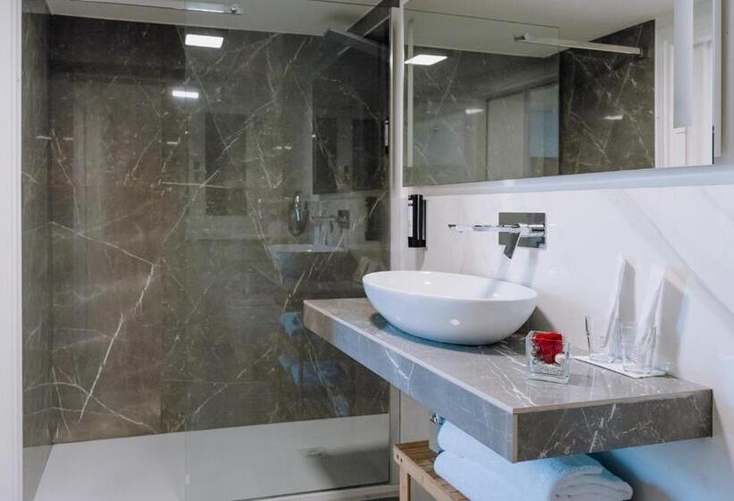 اتاق استاندارد, Navona Style