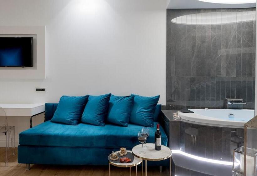 سوییت, Navona Style