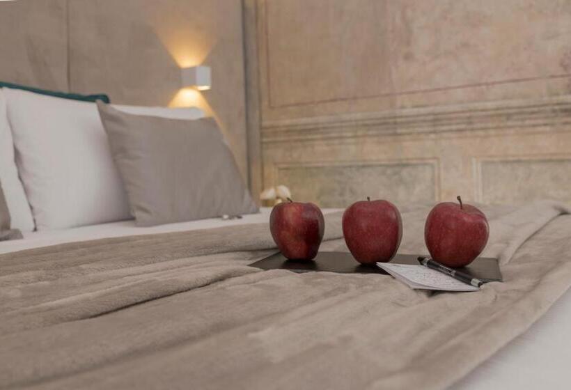 اتاق لوکس, Navona Style