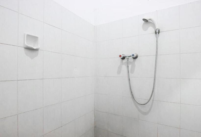 Номер Стандарт, Inada Losmen