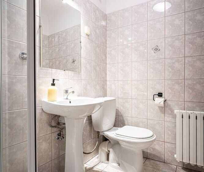 Четырехместный Номер Стандарт, Liberta Inn Pokoje Gościnne