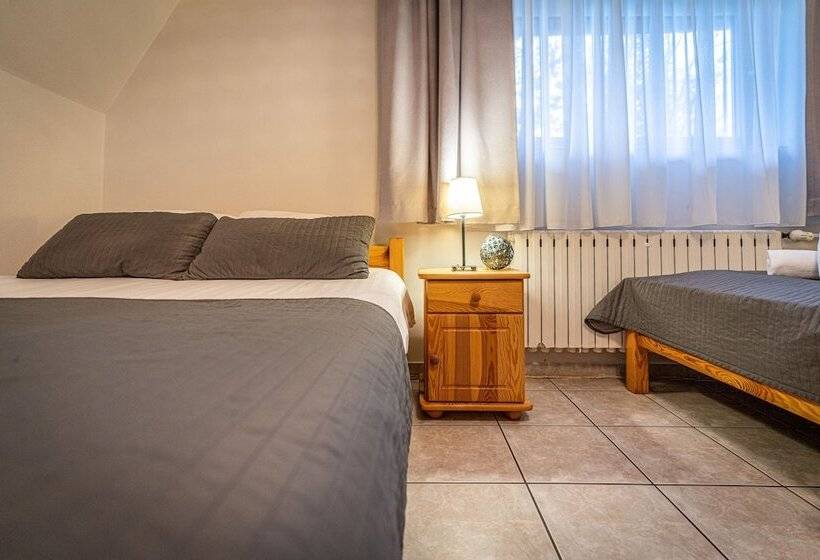 Четырехместный Номер Стандарт, Liberta Inn Pokoje Gościnne