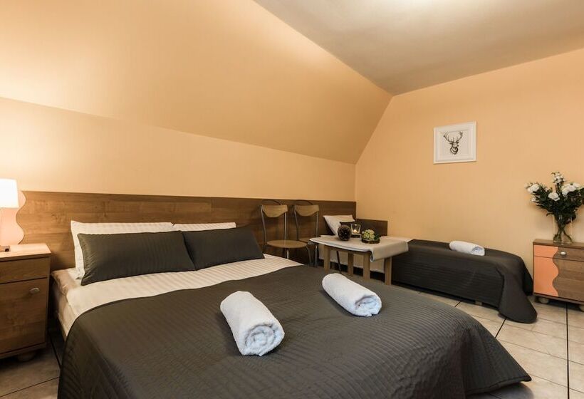 Номер Стандарт Трехместный, Liberta Inn Pokoje Gościnne