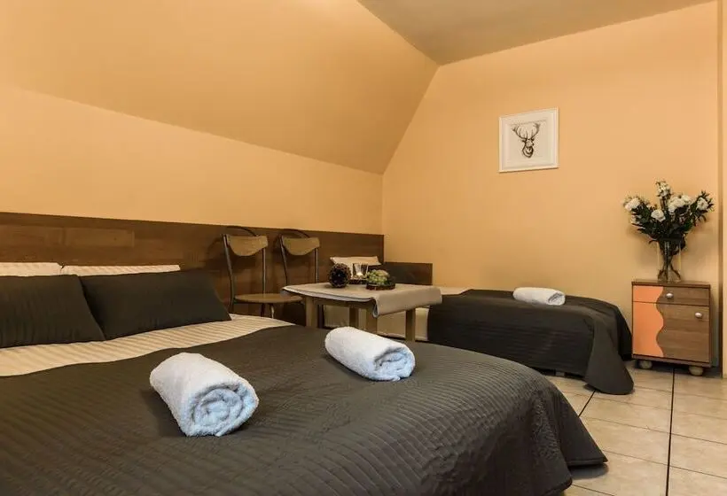 اتاق استاندارد سه نفره, Liberta Inn   Pokoje Gościnne